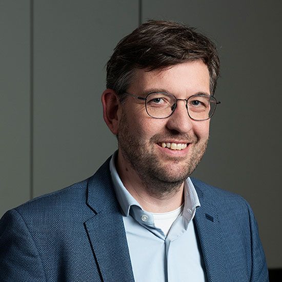 contacts-lars-de-groot