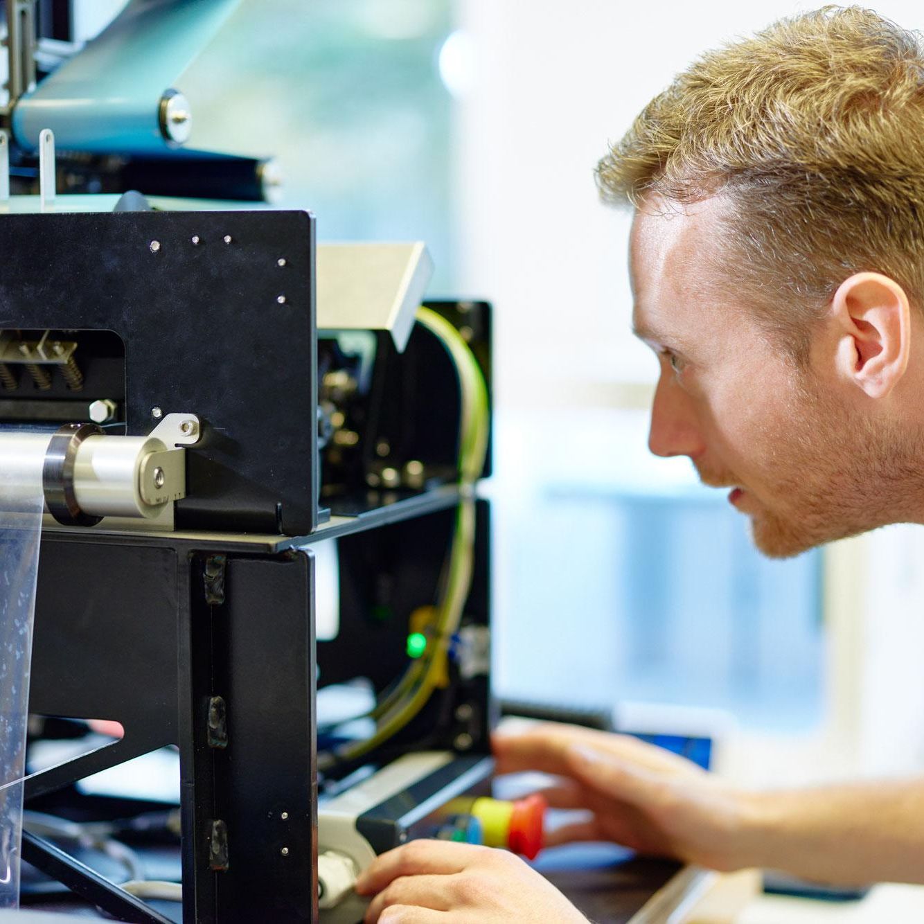 thin film technology-demcon